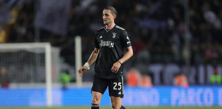 OFICIAL: Rabiot renovó con la Juventus