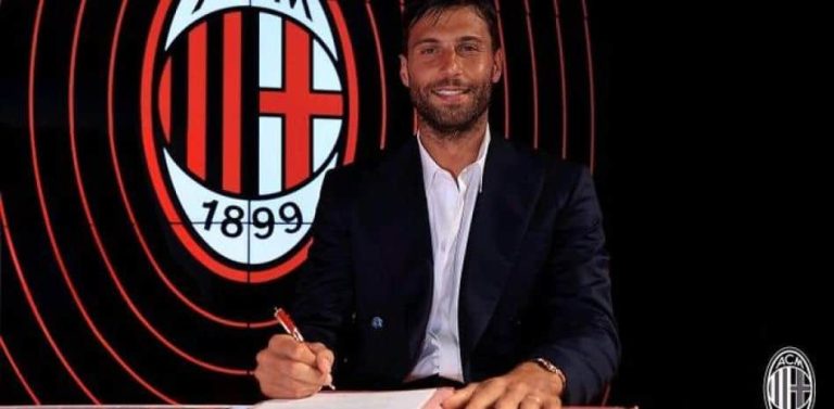 El Milan ficha a un portero para que compita con Maignan
