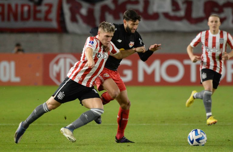 (VIDEO) Estudiantes no pudo en casa y empató ante Bragantino por la Sudamericana