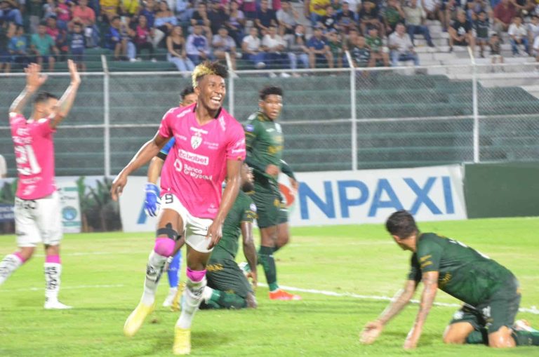 IDV se lució en Machala: Superó sin problemas a Orense