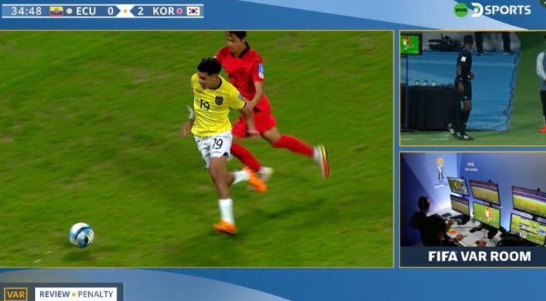 El penal a Kendry Páez en el Ecuador vs Corea del Sur