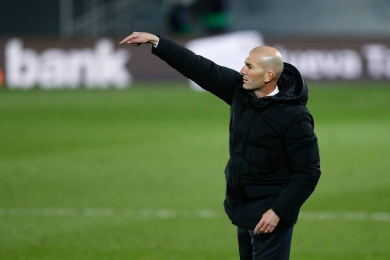 Zidane, ¿de vuelta al Real Madrid en 2024?