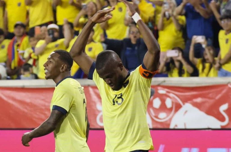 (VIDEO) ENNER, AL RESCATE: Ecuador derrotó a Bolivia en New Jersey