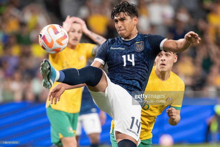 Arreaga estaría tres meses fuera por su lesión durante la Fecha FIFA