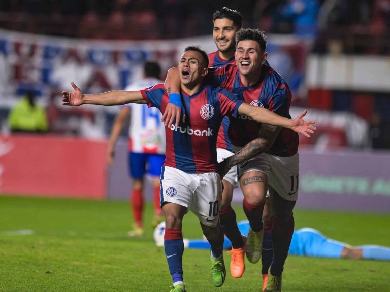 (VIDEO) ¡Milagro en Boedo! San Lorenzo goleó y aún tiene vida en Copa Sudamericana
