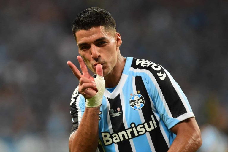 (VIDEO) Luis Suárez anotó en medio de los rumores de su retiro