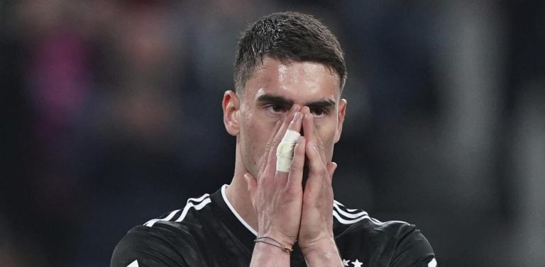 “Vlahovic, en París te cortaremos los tres dedos”