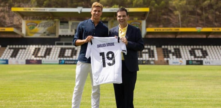 Gianluca Simeone ya tiene nuevo equipo