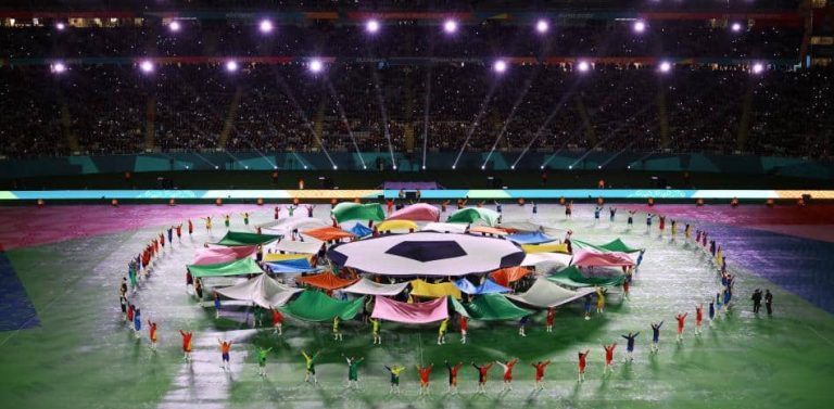 La tradición indígena y un mensaje de unidad inauguran el Mundial femenino