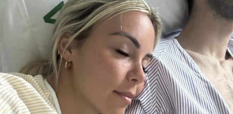 La primera imagen de Sergio Rico en el hospital: “Estamos bien”