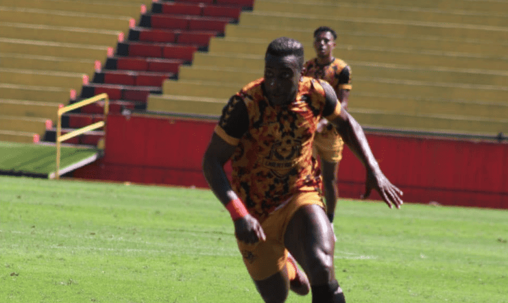 Libertad de Loja derrotó a Barcelona en el Monumental, en un duelo amistoso