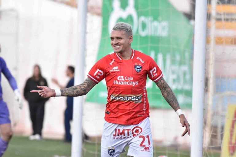 (VIDEO) ¡YA SON 13 GOLES! Carlos Garcés volvió a anotar con Cienciano