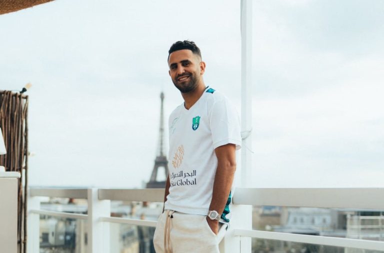 OFICIAL: Mahrez dejó al City campeón de Europa, se fue a Arabia
