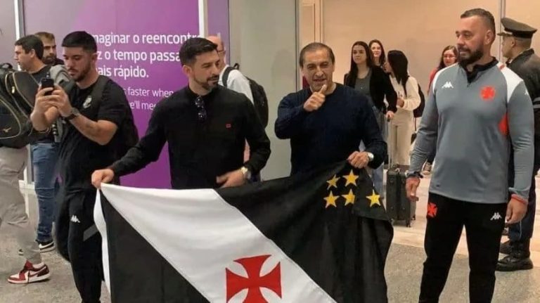 Ramón Díaz arribó en Brasil para dirigir Vasco da Gama