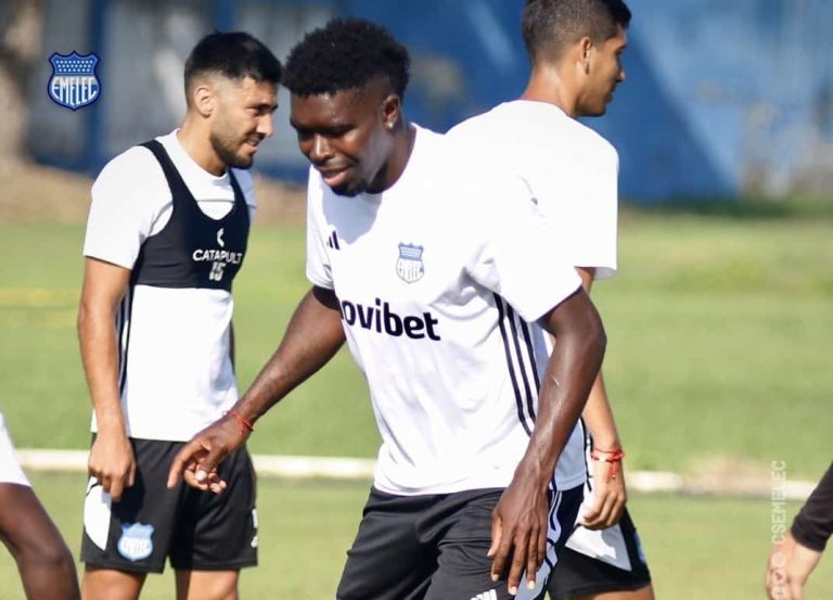 (FOTOS) Michael Carcelén ya entrenó con Emelec