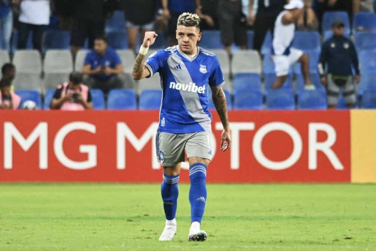 OFICIAL: ‘El Demonio’ García se queda en Emelec