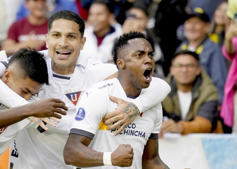 (VIDEO) LOS ‘ALBOS’ PEGAN PRIMERO: LDU se impuso a Sao Paulo de local