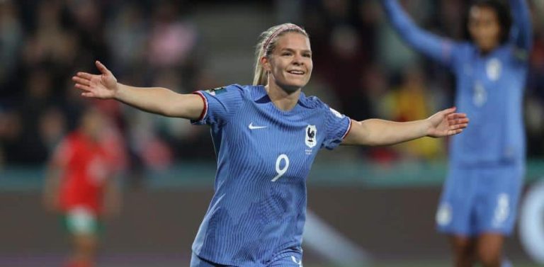 Mundial Femenino: Contundente victoria de Francia, y pase a cuartos