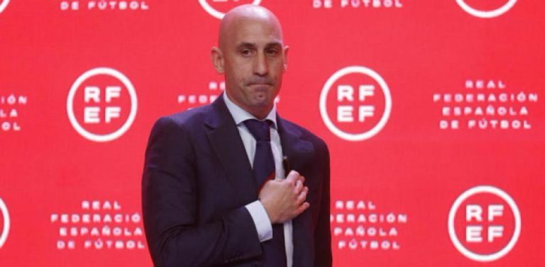 ¡La FIFA suspende provisionalmente a Rubiales!