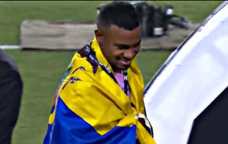 (VIDEO) Dixon Arroyo: “Amo mi país, espero disfruten, porque es de ellos”
