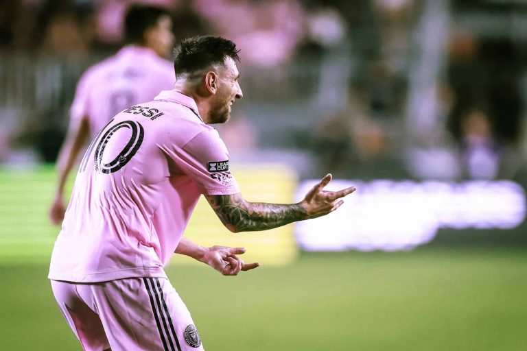 La razón por la que Leo Messi celebra los goles como los superhéroes de Marvel