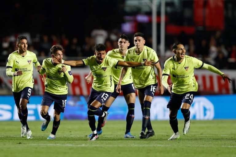 En LDU no les gustará: CONMEBOL dio a conocer los horarios de las semifinales de Sudamericana