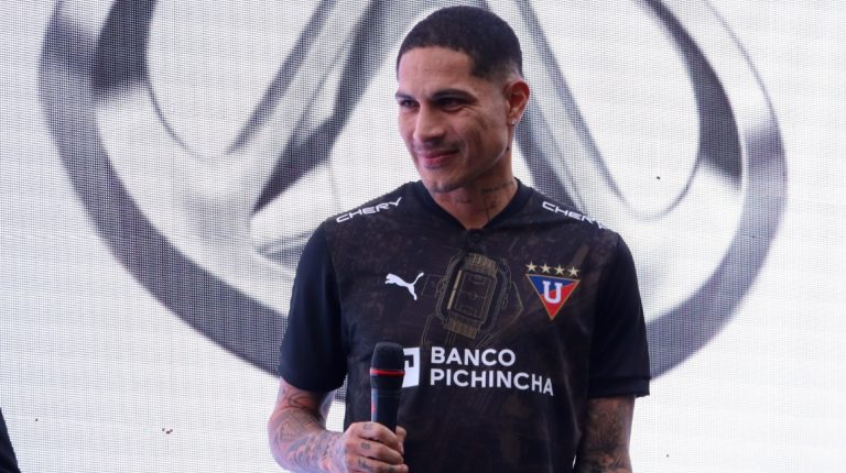 (VIDEO) Paolo Guerrero: “Por ser el más grande del Ecuador también tenemos presión”