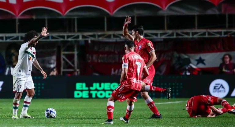 Marcelo ofrece disculpas tras lesionar gravemente a un rival