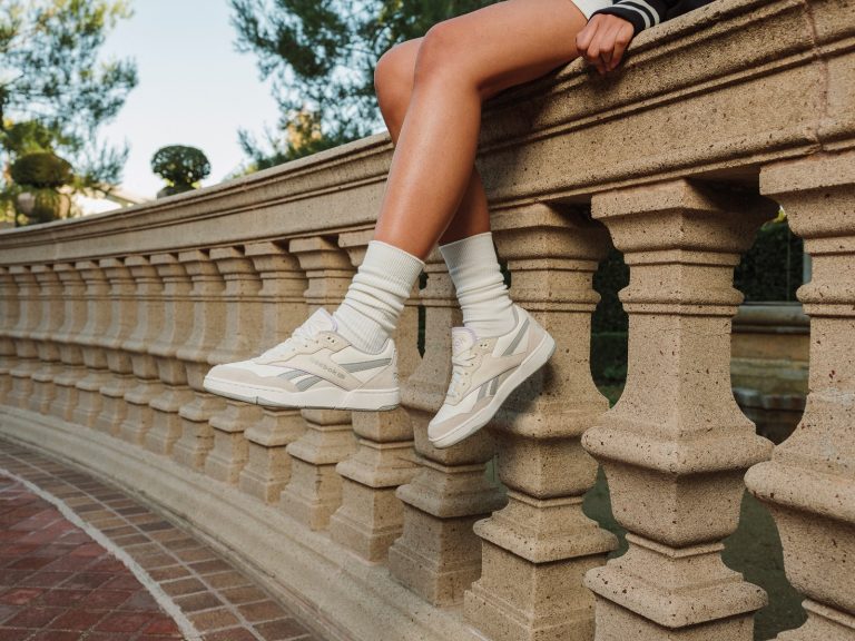 Reebok presenta al mercado sus BB 4000 II MID