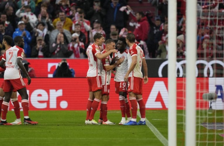(VIDEO) CON DOBLETE DE KANE: Bayern volvió a ganar en la Bundesliga