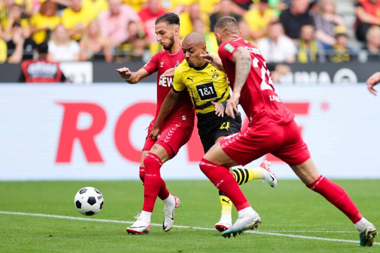 (VIDEO) Dortmund triunfó con lo justo ante Colonia