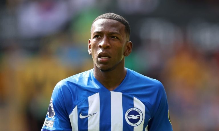Noticia Banco Guayaquil: Pervis Estupiñán, capitán por primera vez del Brighton