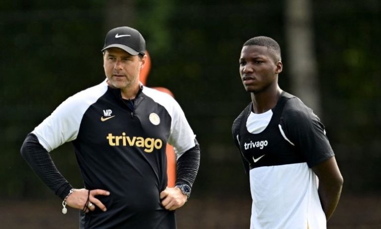 (VIDEO) Para Pochettino, Moisés Caicedo está “listo para ser titular”