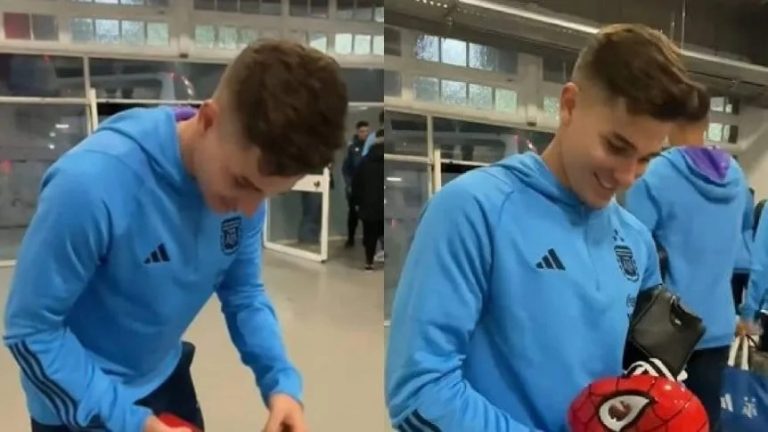 (VIDEO) El regalo especial de River a Julián Álvarez después de Argentina vs. Ecuador