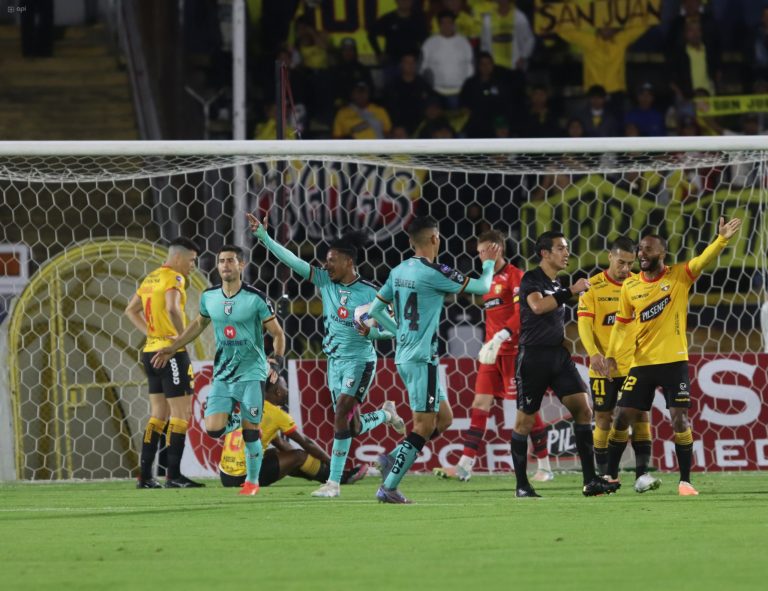 (VIDEO) PARTIDO LLENO DE POLÉMICAS: Cumbayá rescató el empate ante BSC