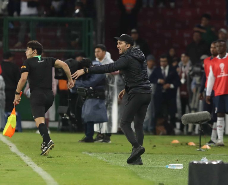 Zubeldía: “Acá no hay que sobrevalorar nada, simplemente ganamos y bien”
