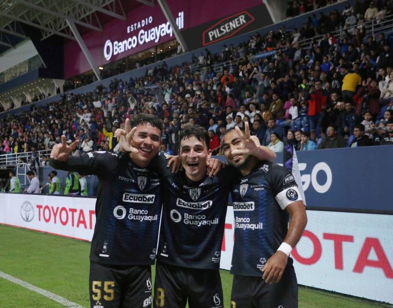 (VIDEO) REMONTADA DE IDV: Se impuso a Emelec en el Estadio Banco Guayaquil