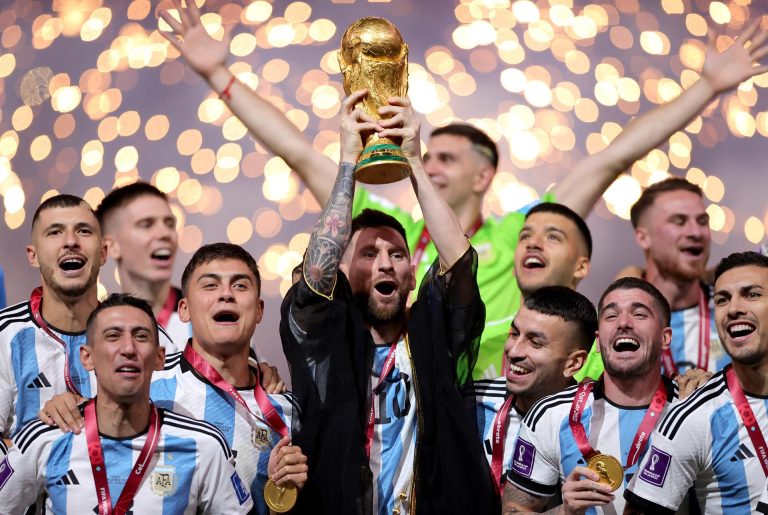 No es un martes cualquiera, juegan TODOS los campeones del mundo