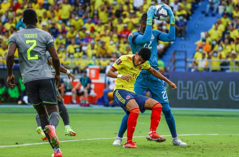 (VIDEO) ¡‘DIDA’ DOMÍNGUEZ, TITULAR! El 11 de Ecuador Vs. Argentina