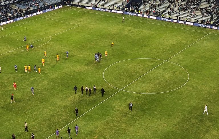 Policía tuvo que resguardar a Franklin Congo post Emelec – Aucas