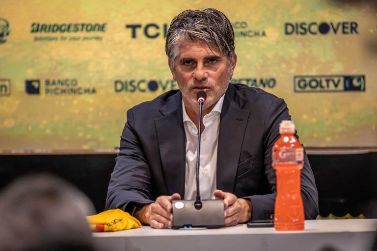 (COMUNICADO) La razón de la suspensión del DT Diego López