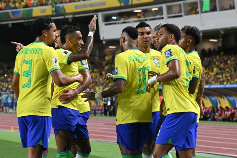 (VIDEO) CUMPLIÓ LA LÓGICA: Brasil goleó a Bolivia de local