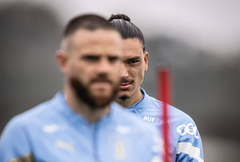 NO SE GUARDA NADA: El 11 de Uruguay para visitar a Ecuador