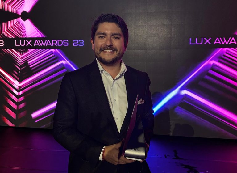 LUX AWARDS 2023: Studio Fútbol Radio, premio de PLATA en “Lux Audio”