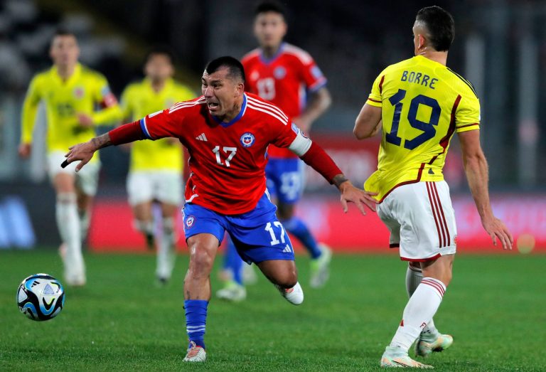 NO SE HICIERON NADA: Chile igualó sin goles ante Colombia