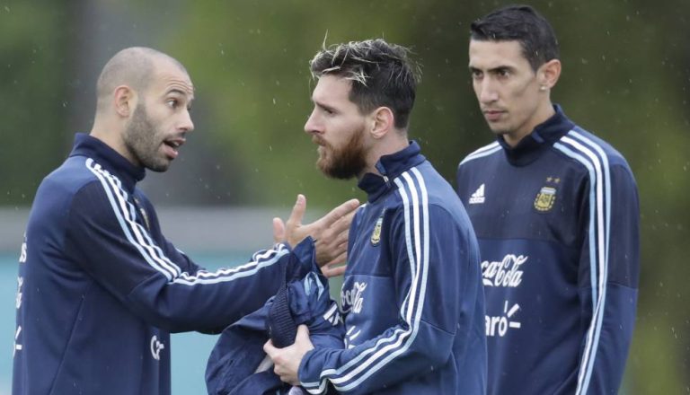 Mascherano sueña contar con Messi y Di María para los Juegos Olímpicos 2024
