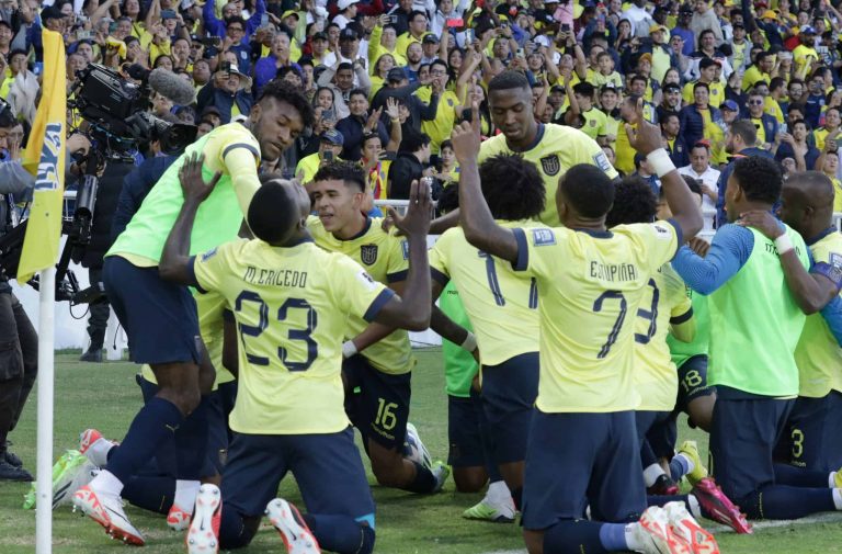 Posible 11 de La TRI para hoy Vs. Bolivia