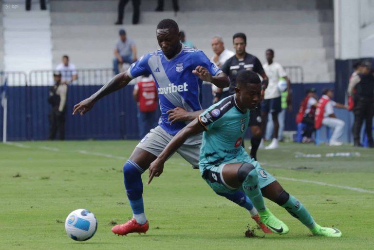 Aníbal Chalá: “Hay compañerismo y humildad en este equipo”