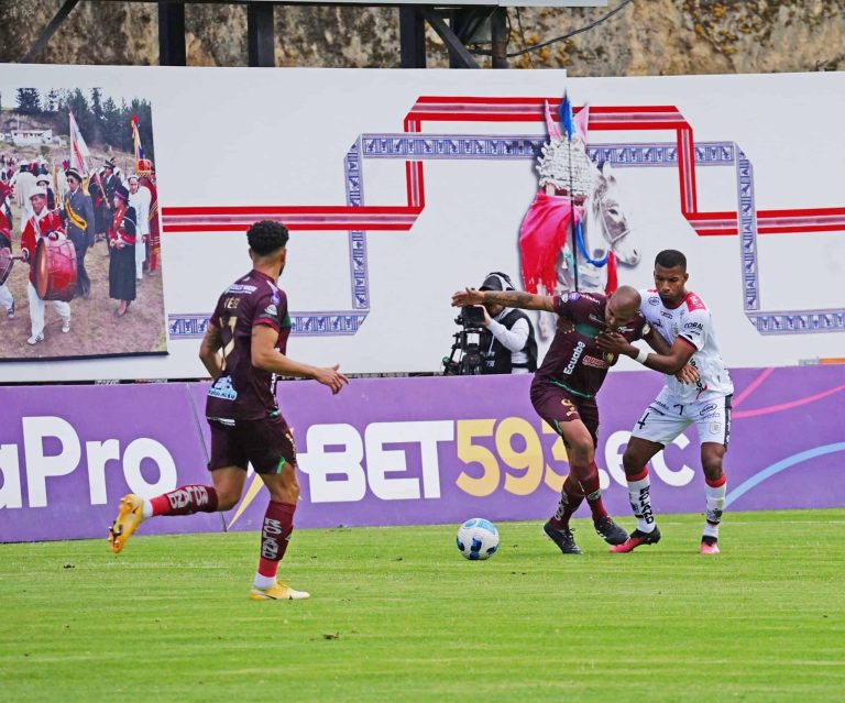 ‘TABLAS’ EN ECHALECHE: Mushuc Runa igualó ante Deportivo Cuenca