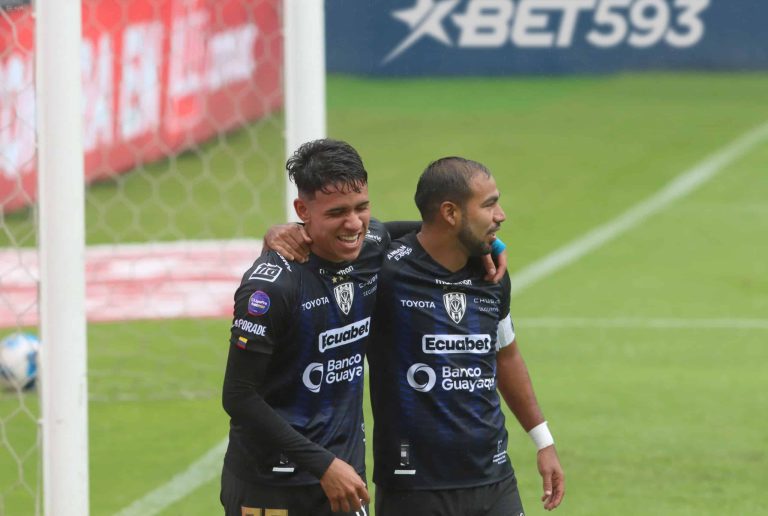(VIDEO) YA SON PUNTEROS: IDV se impuso al Cuenca de local